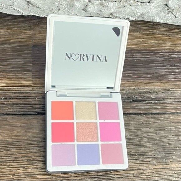 Anastasia Beverly Hills Mini NORVINA Pro Pigment Vol. 1 Palette New in Box - Picture 6 of 6
